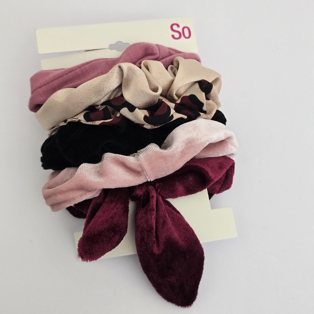 kohls SO‎ 6 pk Velvet Scrunchies Multicolor NEW Ponytail Holders